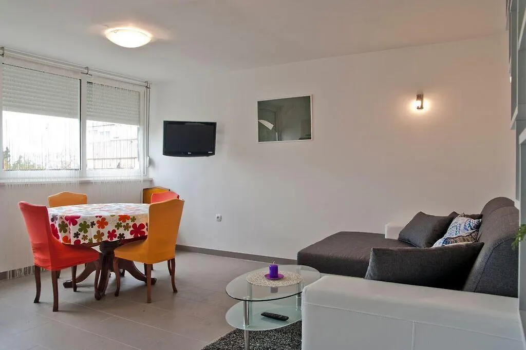 Apartment Bakota Split